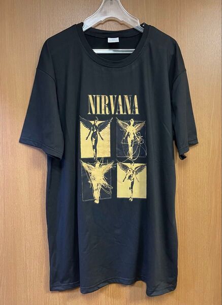 ニルヴァーナ Tシャツ ビッグT XLサイズ 3L NIRVANA 赤青 インユーテロ 半袖 Tシャツ ブラック ロックT 古着