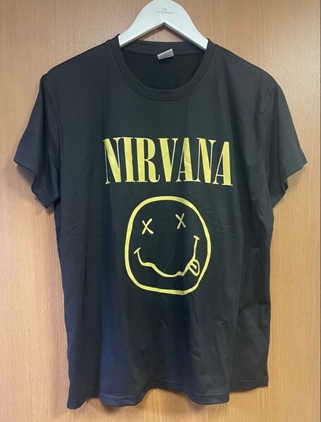 ニルヴァーナ XLサイズ NIRVANA スマイル バンドTシャツ インユーテロ 半袖 ブラック ロックT ブリーチ 古着