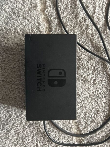 Switchドックとコード Nintendo