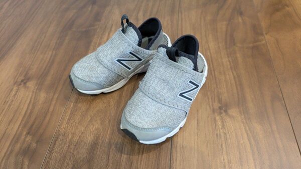 New Balance スリッポン スニーカー 15cm キッズ シューズ 男の子 ニューバランス