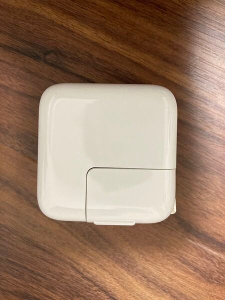 Apple 12W USB電源アダプタ MGN03AM/A