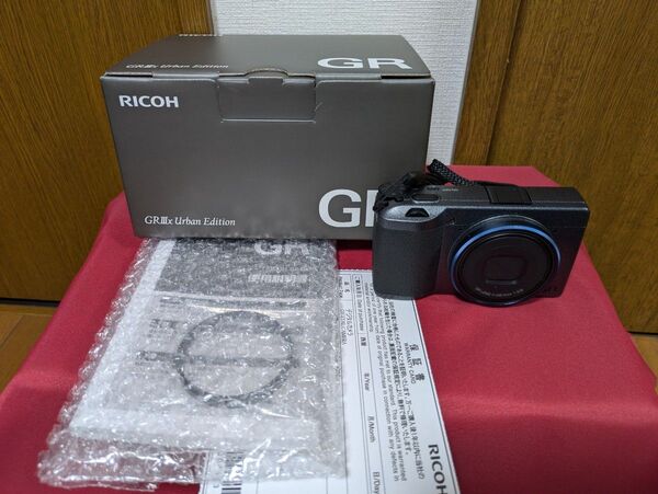 新品同様!RICOH GR IIIx Urban Edition シャッター19回