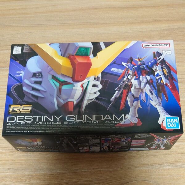 ZGMF-X42S デスティニーガンダム (1/144スケール RG 11 機動戦士ガンダムSEED DESTINY)