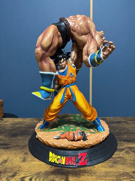 【希少品】ドラゴンボールZ 孫悟空&ナッパ 海外限定品 ガレージキット フィギュア(ヤムチャ付き)