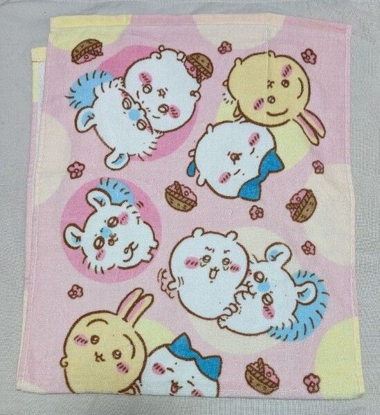★未使用★ちいかわ フェイスタオル