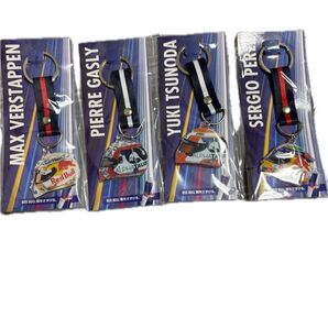 レッドブルレーシング キーホルダー 4個セット