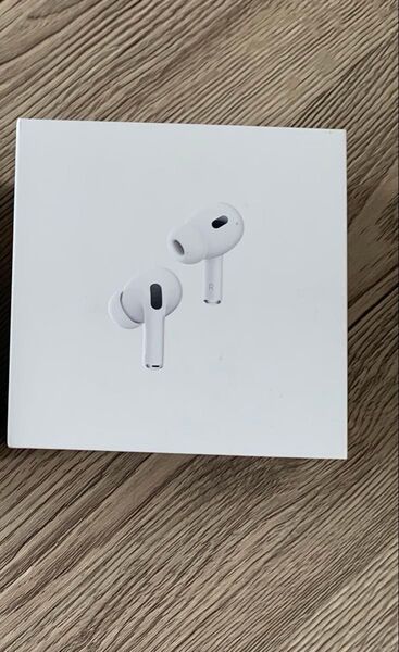 新品未使用 AirPods Pro第2世代 MTJV3J Apple MagSafe充電ケース