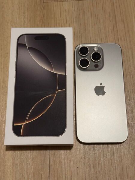 【極美品】【香港版】iPhone16Pro ナチュラルチタニウム 128GB