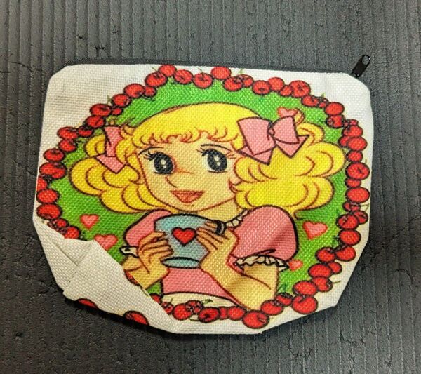 更に♪お値下げ★新品★懐かしい可愛い女の子のキャンバス地フラットポーチ