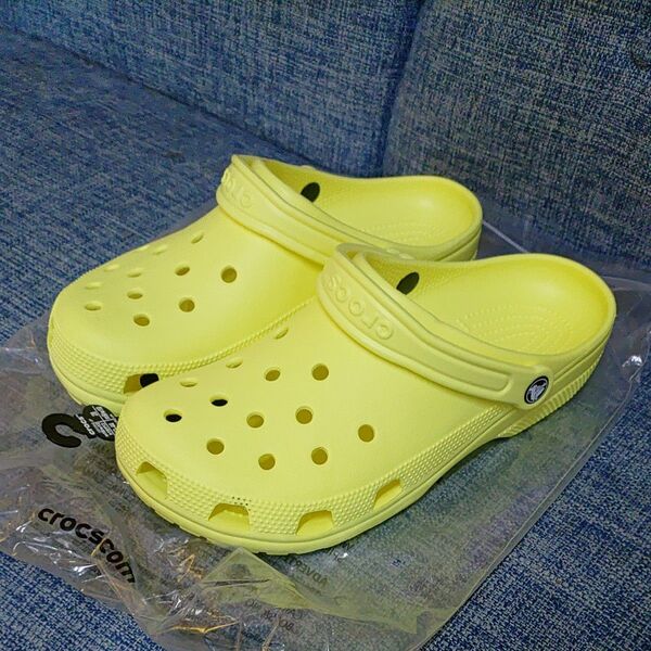 クロックス サンダル crocs クロッグ イエロー 28cm