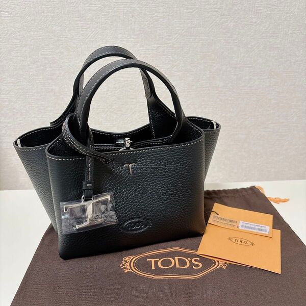 未使用品 トッズ TOD'S Tタイムレス マイクロ ショルダーバッグ ブラック