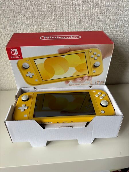 Nintendo Switch Lite ニンテンドースイッチライト イエロー