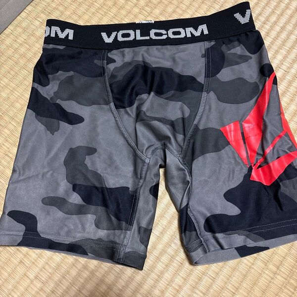 VOLCOM 迷彩柄 メンズ 水着用インナー
