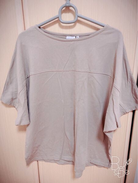 トップス カットソー Tシャツ ベージュ