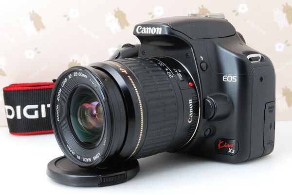 備品多数★ショット極少3298回★Canon eos Kiss X2★スマホ転送OK★高性能デジタル一眼レフカメラ