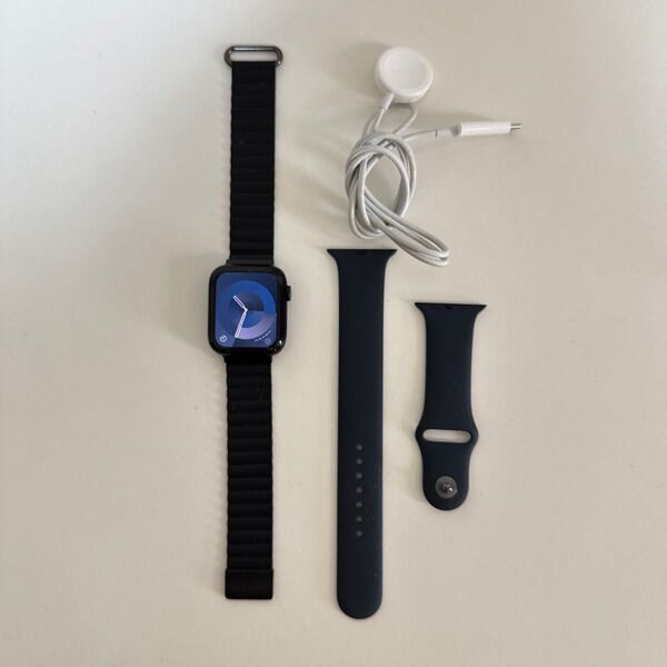 Apple Watch SE 第2世代 44mm GPS モデル