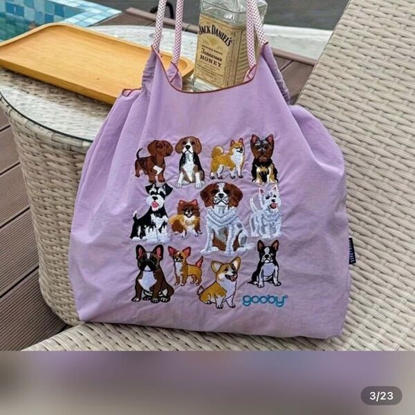 トートバッグ エコバッグ 犬柄 新品未使用 刺繍 ナイロン