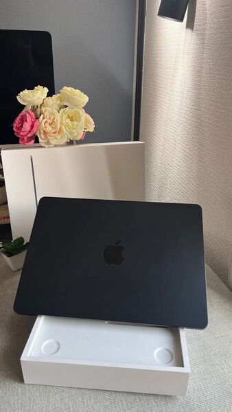 Macbook Air M2 8/256GB バッテリー最大容量100%