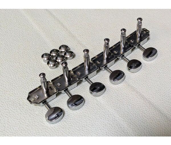 ギター用 ペグ 片側6連 未使用品 クルーソンタイプ
