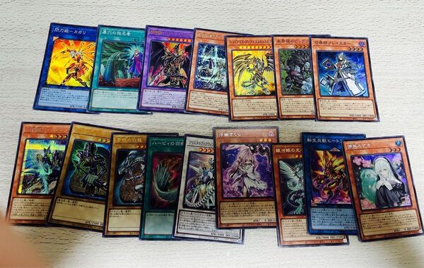 遊戯王カード ノーマル16枚