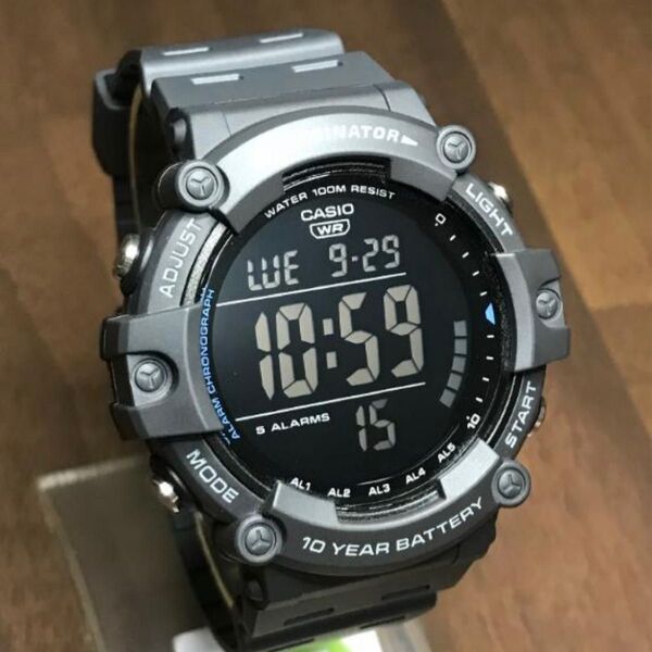 カシオ デジタル腕時計 未使用新品 海外モデル ビッグフェイス プレゼント CASIO