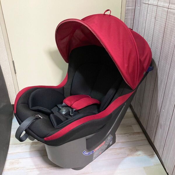 タカタ チャイルドシートTKSYM101 新生児