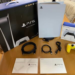 PlayStation5 デジタル・エディション 本体CFI-1100B01 コントローラー(シリコンカバー付き)