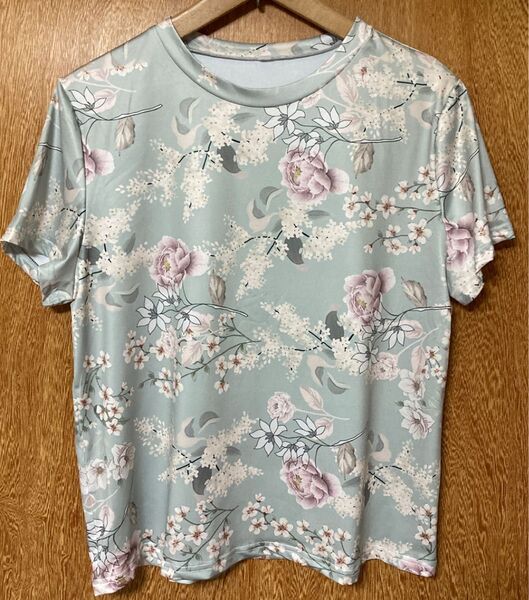 花柄 半袖Tシャツ XLサイズ