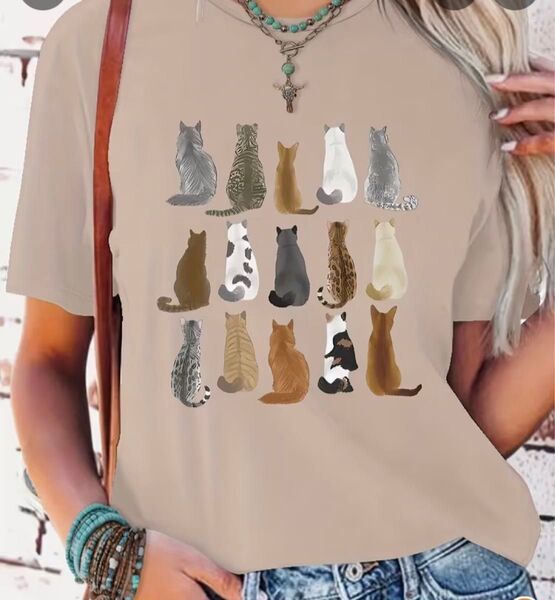 バックショット猫ちゃん♪ 猫柄 半袖Tシャツ ベージュ Lサイズ