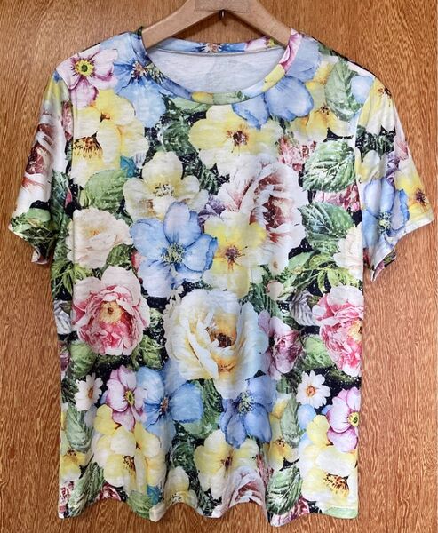 花柄 半袖Tシャツ Lサイズ