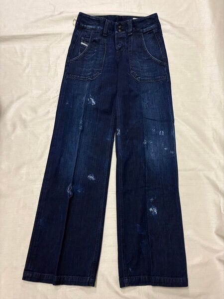 《未着用タグ付》DIESEL VOLVER デニムパンツ ダメージ加工 W24