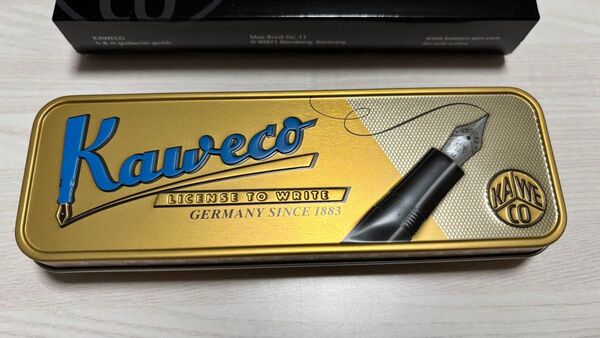 カヴェコスペシャル ペンケース 缶