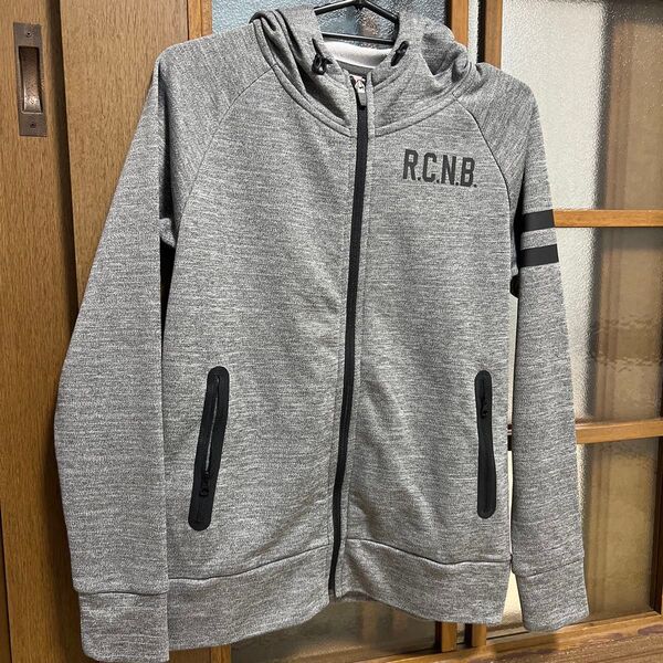 RCNB ジップアップパーカー グレー