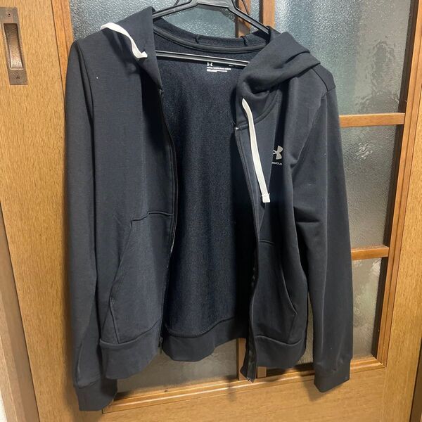 UNDER ARMOUR パーカー 裏起毛 ブラック MD