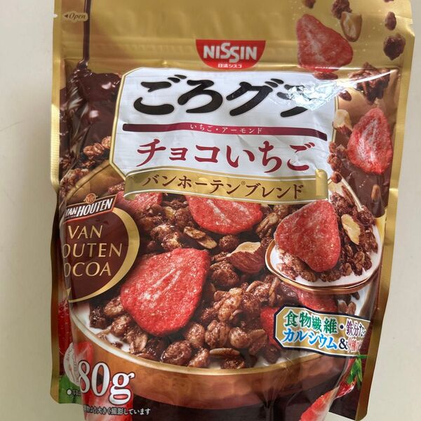 シリアル グラノーラ 日清シスコ ごろグラ チョコいちご バンホーテンブレンド 280g