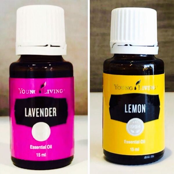 【新品】ヤングリヴィング ラベンダー15ml×1本/レモン15ml×1本