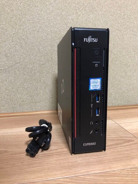 【超小型PC】FUJITSU ESPRIMO Q558/B|Core i5 8400T/8/256SSD/DVD/Win11対応