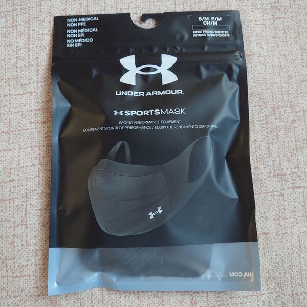 アンダーアーマー UNDER ARMOUR スポーツマスク ブラック S/Mサイズ