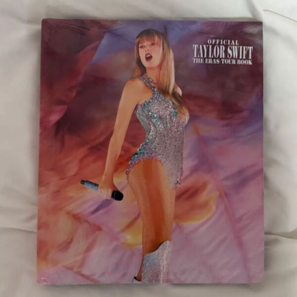 The Eras Tour Book テイラー・スウィフト 新品未使用