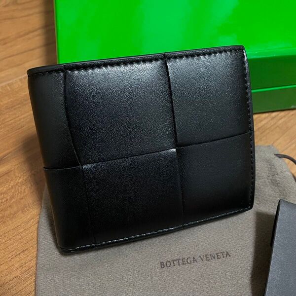 BOTTEGA VENETA 二つ折り財布 コインケース付き ブラック ボッテガヴェネタ カセット