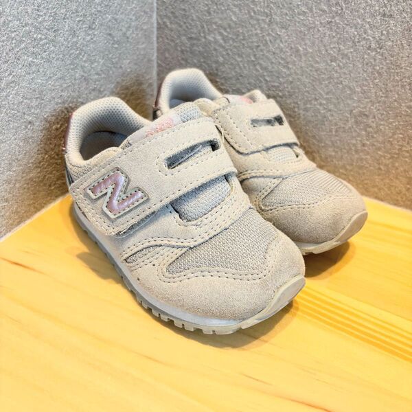 ニューバランス newbalance 373 13cm ベビ-靴 グレー 可愛い スニーカー キッズ