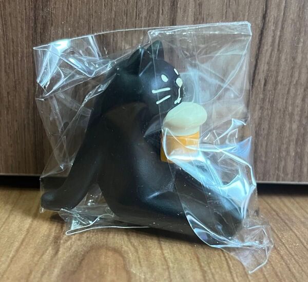 デコレ コンコンブル concombre 麦酒黒猫 マスコット