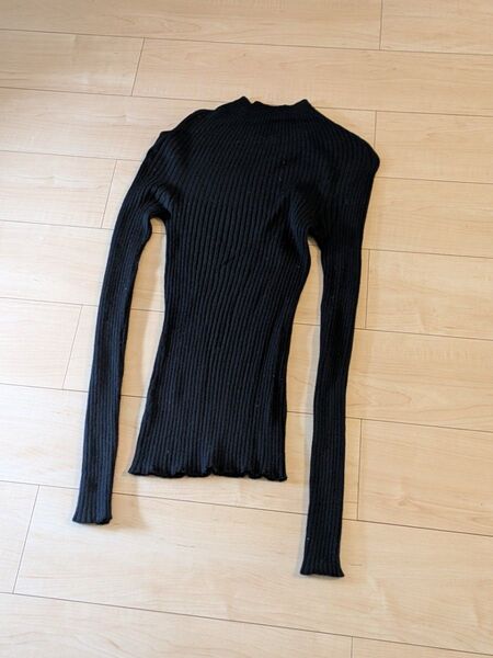 UNIQLO U 黒セーター Lサイズ