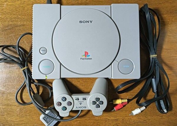 ソニー プレイステーション SCPH-5500 プレステソフト1本 セット