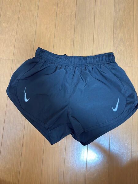 ナイキ(NIKE)ランニング ハーフパンツ ドライフィット テンポ レース ショート