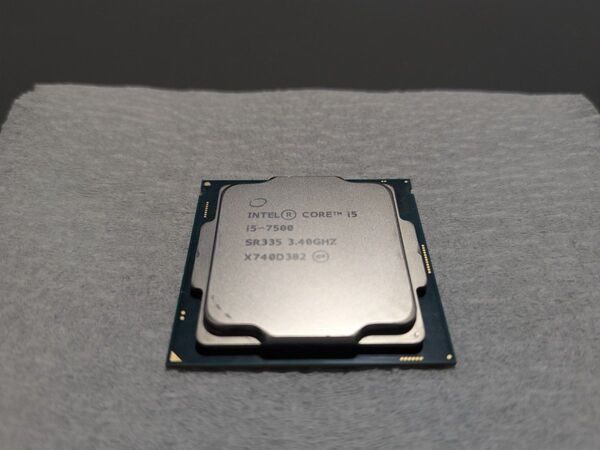 Intel Core i5-7500 SR335 3.40GHz 動作確認済