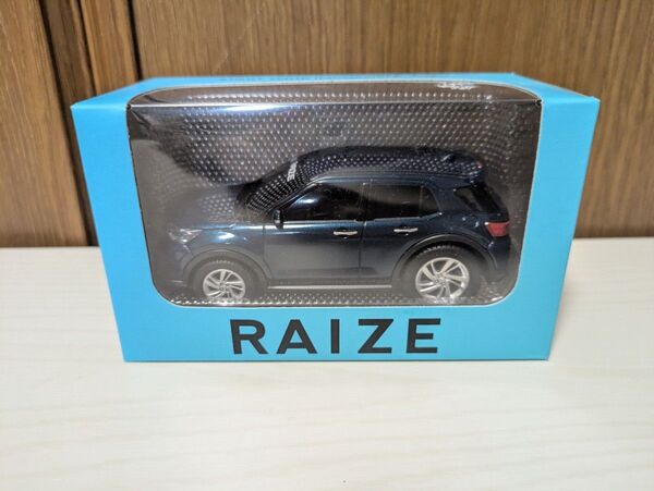 プルバックカー ミニカー トヨタ ライズ RAIZE レーザーブルークリスタルシャイン 非売品ミニカー