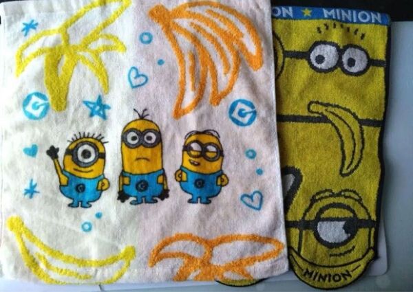 ミニオンズ ハンドタオル 2枚セット ユニバーサルスタジオ公式ライセンス商品、MINIONS ハンカチに