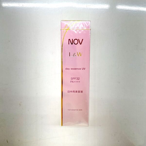 NOV ノブ L&W デイエッセンスUV 日中用美容液