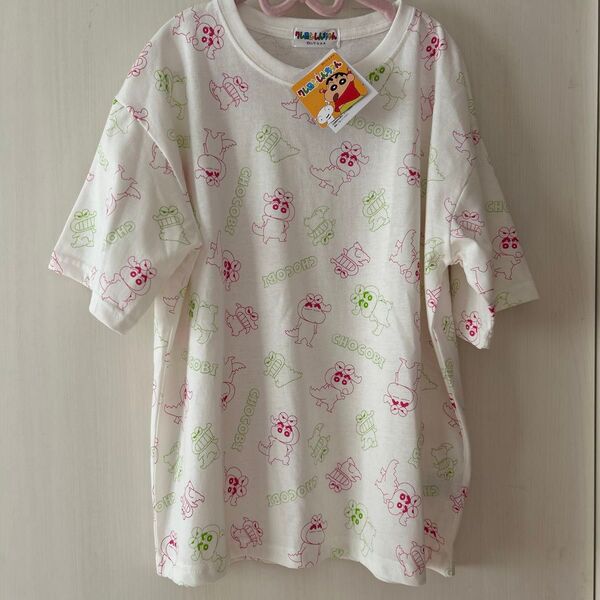 新品未使用 クレヨンしんちゃん ワニ総柄Tシャツ M